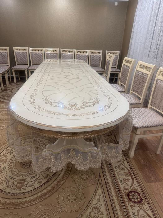 Продам стол