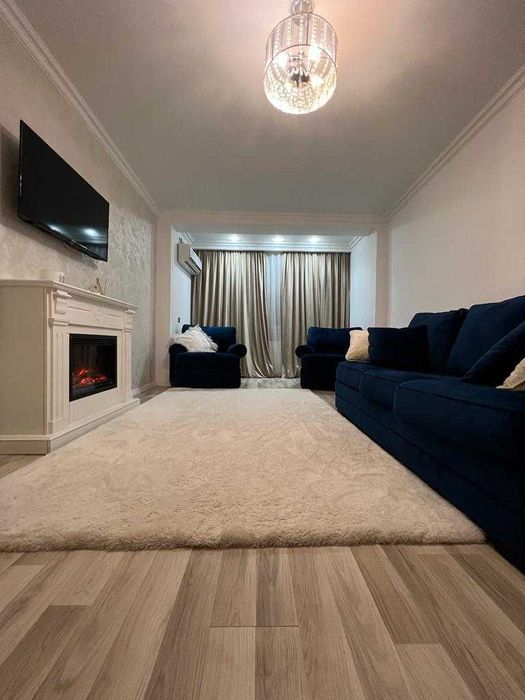 Apartament ultracentral faleza