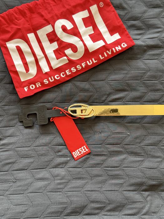 Diesel колан - златен