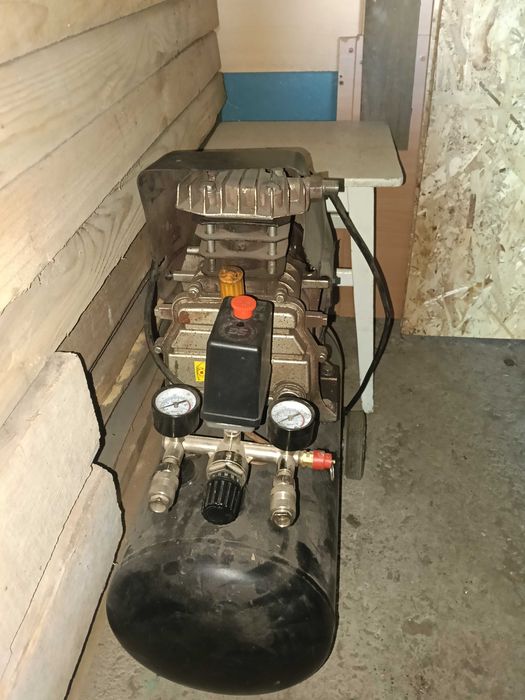 Компрессор воздушный 30 литров