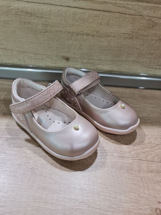 Детски сандали - различни размери