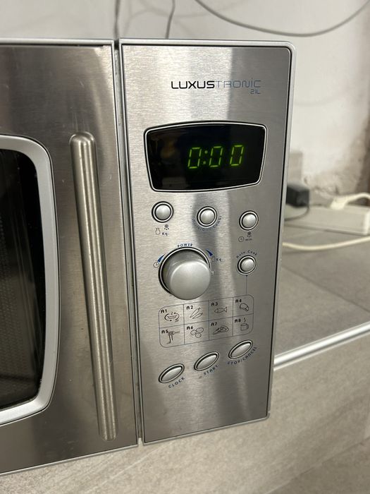 Мировълнова Taurus