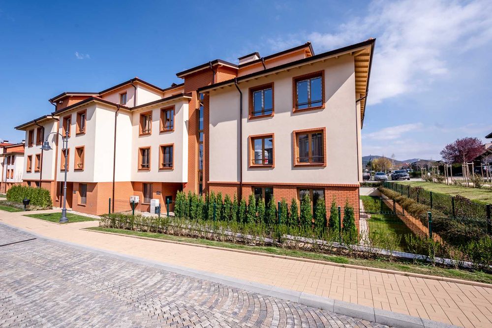 4-ст Партер Южен до Англо-Американско Детски градини Oasis Residence