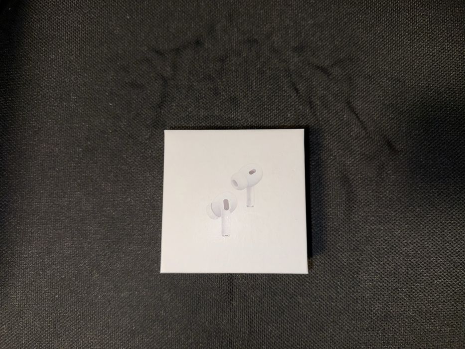 *NOI SIGILATE* AirPods Pro 2