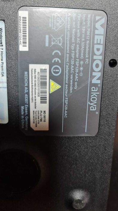 Лаптоп 47 cm/18,4″ Widescreen Display