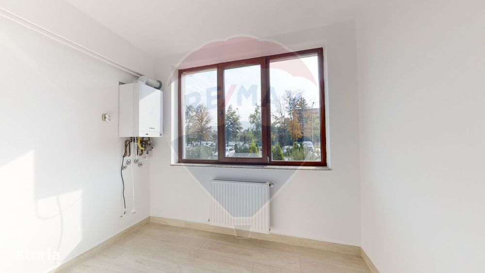 Zona Tractorul| 70 Mp Utili | Loc De Parcare | 2 Camere