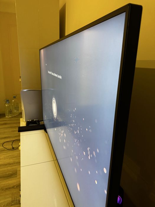 Monitor Profesional | NEC MultiSync P654Q – 65 Zoll, 4K, 700 cd/m²