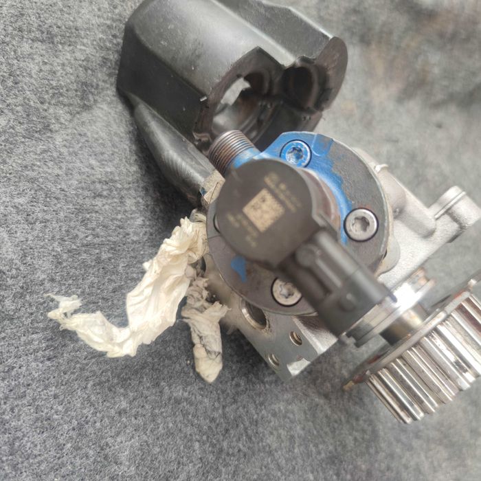 Pompa inalta presiune 1.5 tdci ztda 9818034380 Ford Focus 4