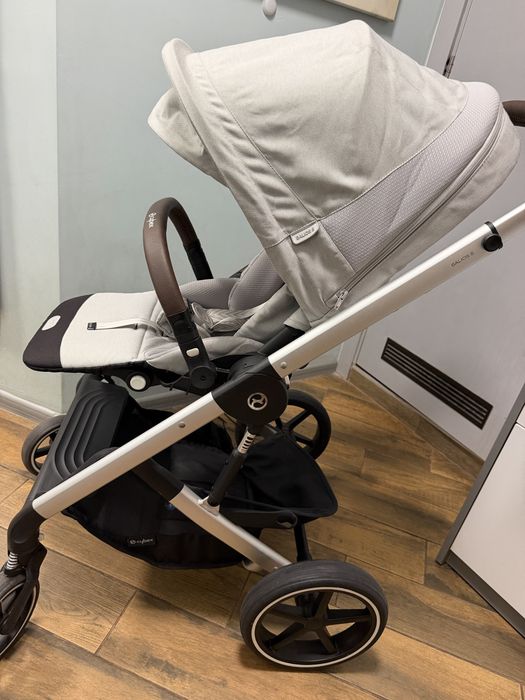 Cybex balios S lux lava grey