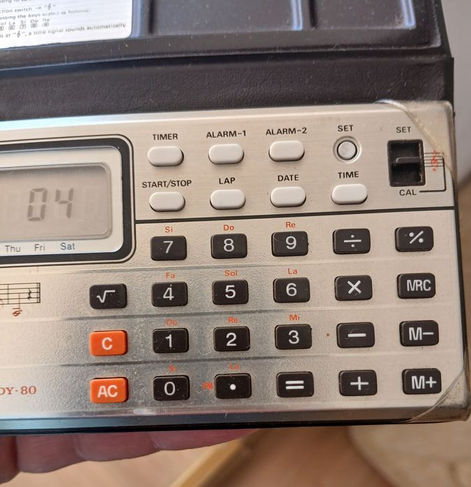 Musical electronic calculator Casio Melody 80 Japan