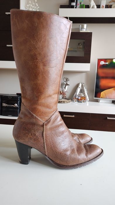 Ботуши с ток от естествена кожа 40 номер