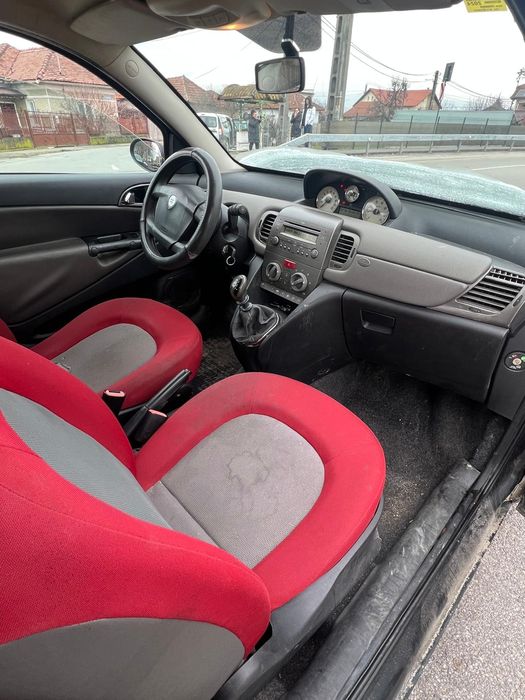 Lancia Ypsilon 1.2 Benzina -Inmatriculata