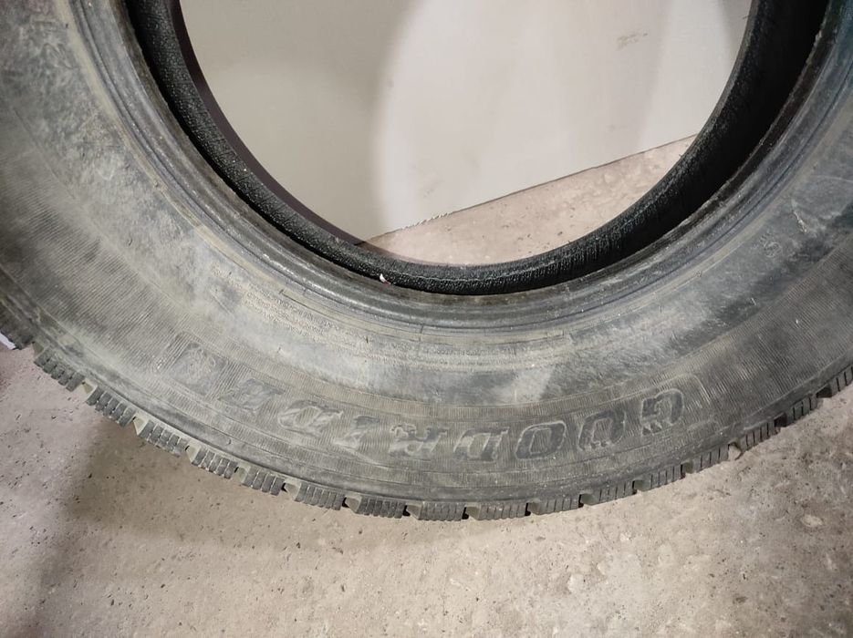 Шины  215/70 R16