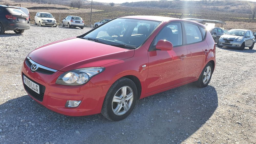 ХЮНДАЙ И-30 1.6 CRDI 2009 г НА ЧАСТИ .