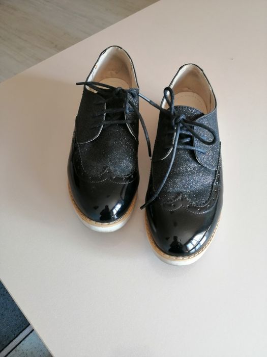 Дамски обувки черни