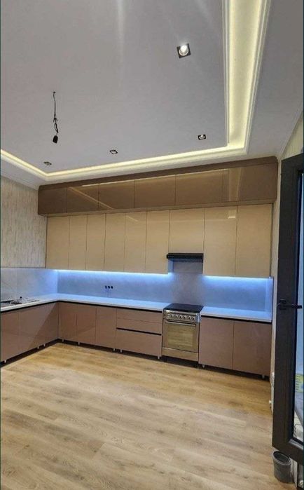 Юнусабад Хожи Ота Евро дом 4 сотки 450 м² 8 комнат