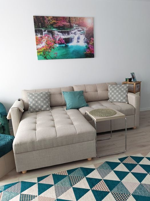 Vând apartament cu două camere