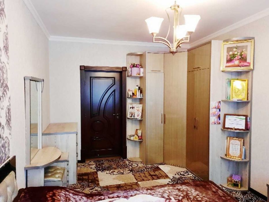 Продаётся Бабура Яккасарай Шота Руставели 3/3/5