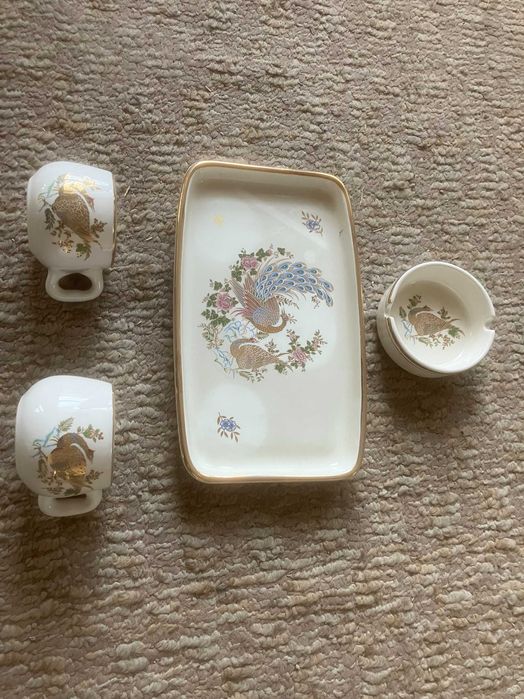 Комплект за сервиране на кафе