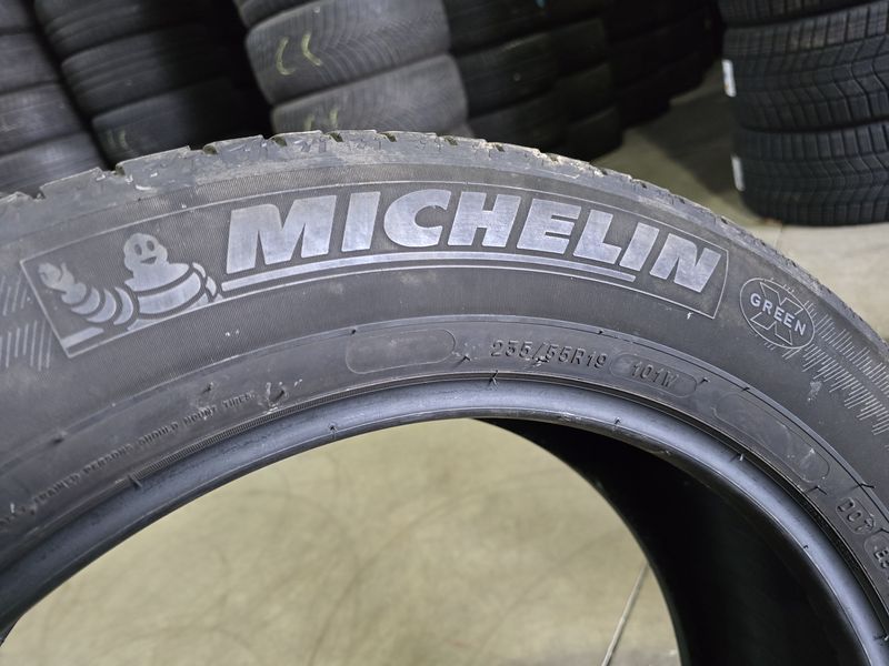 235/55/19 MICHELIN 4бр