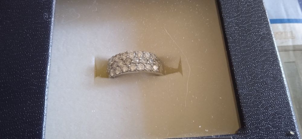 Сребърен пръстен с цирконий