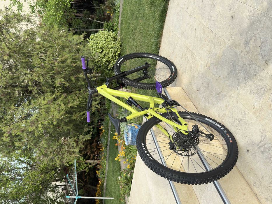 Vând YT Capra Core 1 Marime L (2024) | Enduro 29" | Stare bună