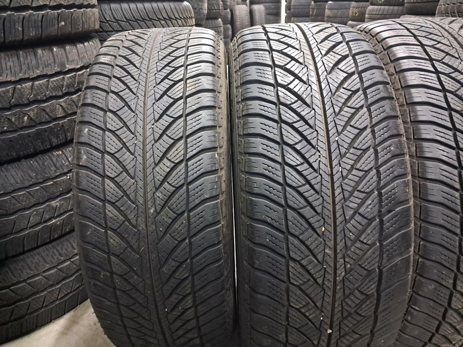 Anvelope second iarna 205 55 R16 Goodyear *RFT