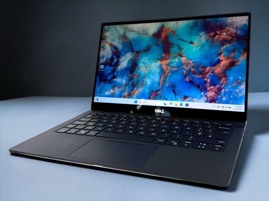 Dell XPS 7390 13" 4K UHD+ i7-10910U 16GB RAM 512GB SSD Перфектен! Гаранция!