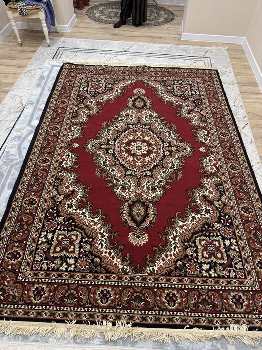 Қызыл кілем 2*3размер