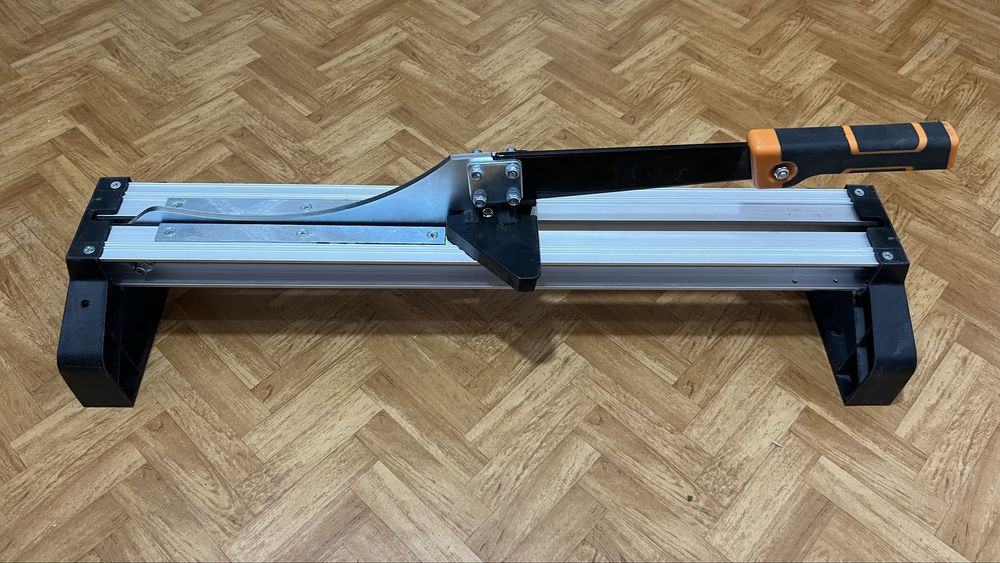 Гильотина для ламина