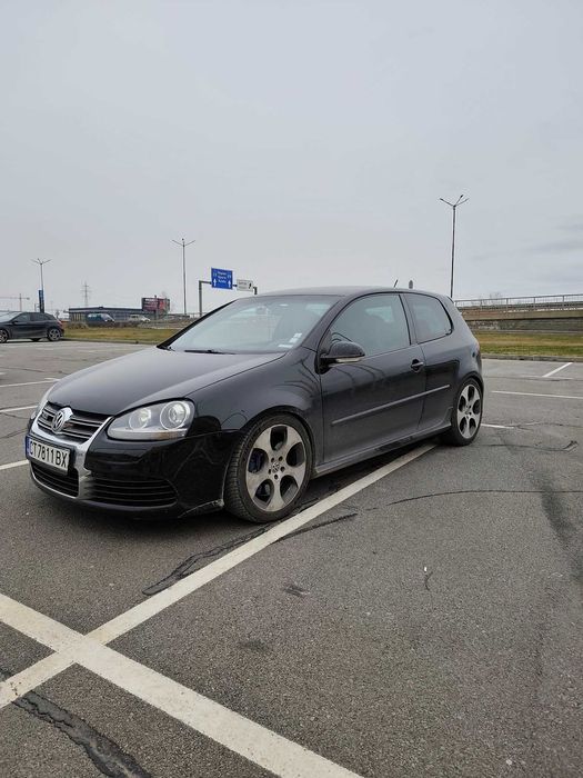 VW Golf R32 2008