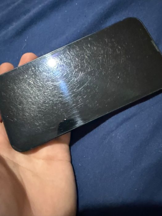 Iphone 13 128 Gb pret negociabil nu trimit în țara
