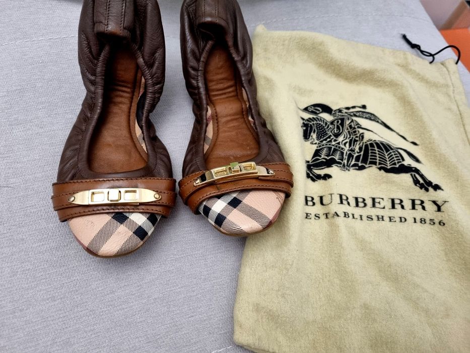 Adidasi Guess originali noi + balerini burberry originali