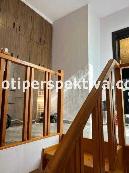Продава се Тристаен апартамент в Пловдив, Кючук Париж - 158 кв.м за 988 €/кв.м - Снимка #16