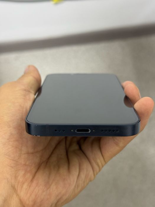 Продам Iphone 14 256 gb