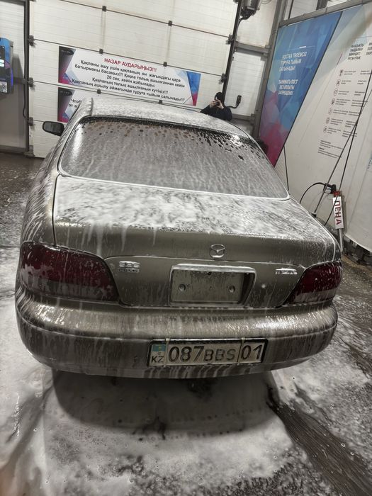 Продам срочно мазду 626