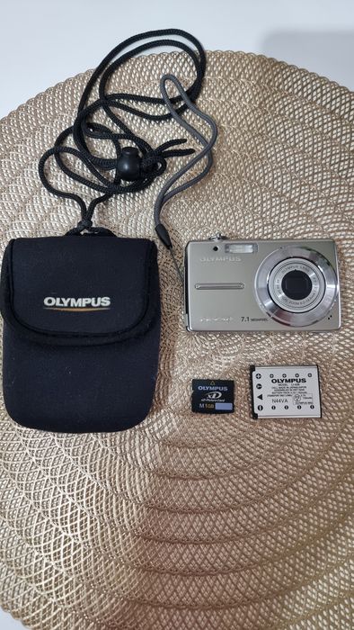 Olympus FE-230  husa baterie card ,tot