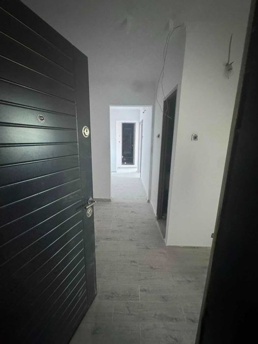 De vânzare apartament cu 3 camere