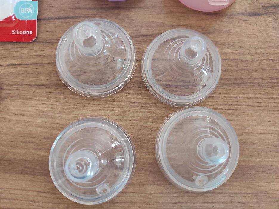 Шишета за вода, мляко, биберони, клипсове