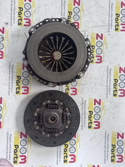 Set kit ambreaj placa disc Peugeot 208 Citroen C3 1,2 benzina HM01 HM05 2013-2019
