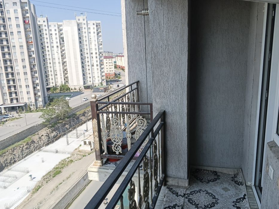 Фаргона шахар хокимияти худудида квартира сотилади