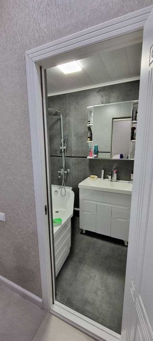 Продаю квартиру 1 комнатная, с ремонтом и техникой