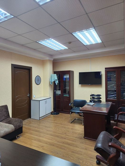 Шикарный офис в бизнес центре!