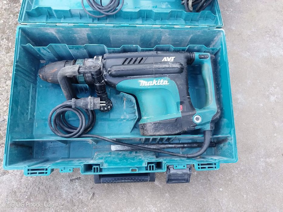 ПРОДАВАТ СЕ :машини те работят перфектно