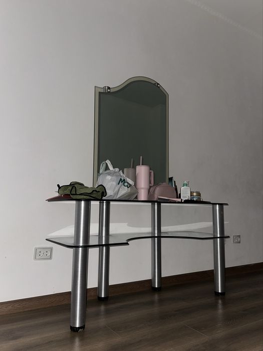 Туалетный столик