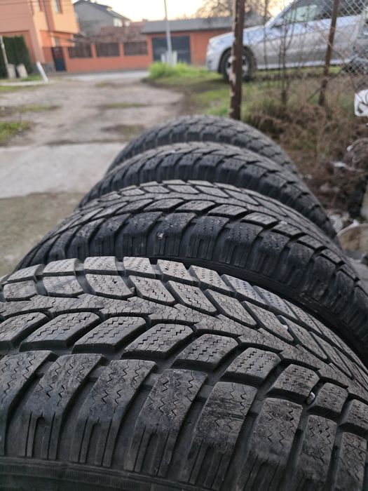 Зимни гуми 235/65 17