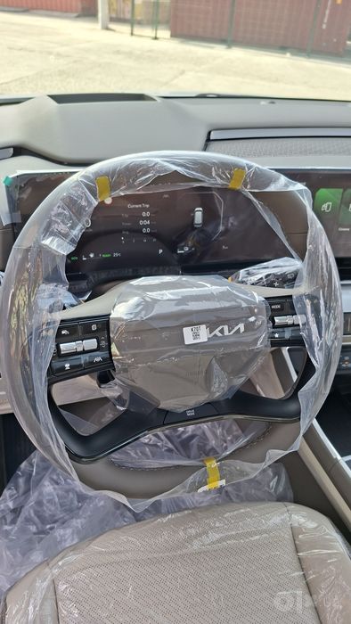 Kia Karnival Hybrid 1.6T X line