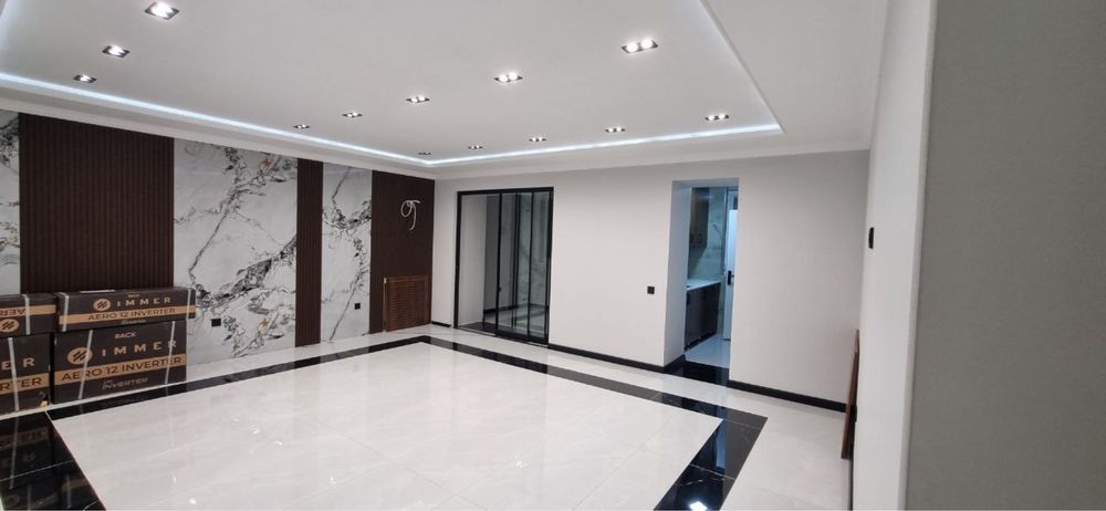 Продается Офис 1-я линия