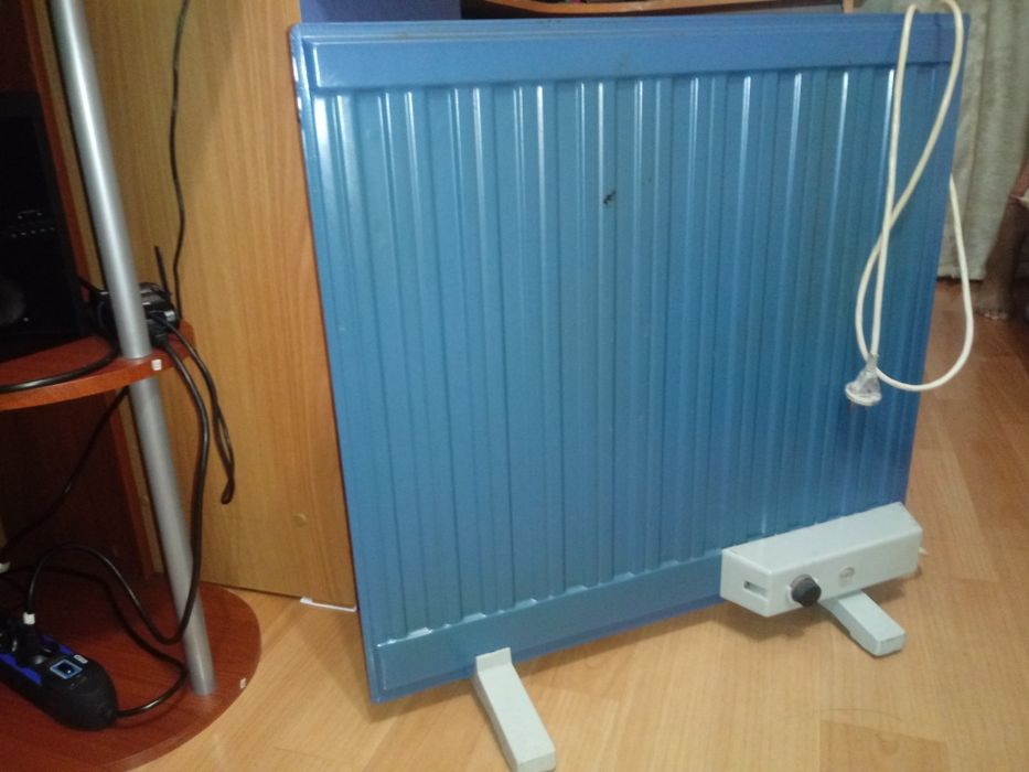 Продам масляный обогреватель.