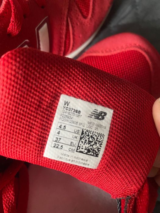 Дамски маратонки New balance 373, номер 37